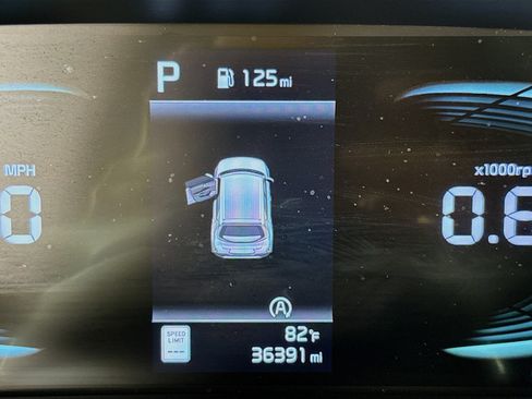 Used 2025 Kia Soul S FWD image 14