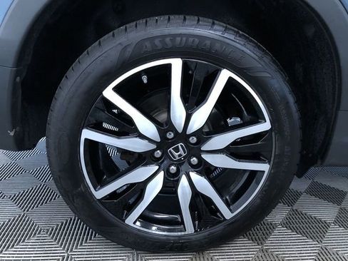 Used 2019 Honda Pilot Elite image 16