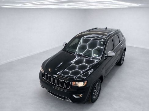 Used 2020 Jeep Grand Cherokee Limited w/ Luxury Group II image 36