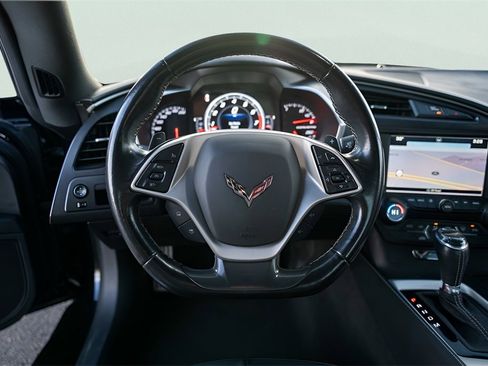 Used 2017 Chevrolet Corvette Stingray Coupe w/ Carbon Flash Badge Package image 28