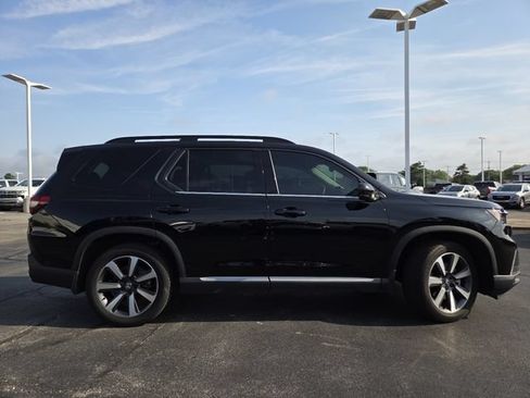 Used 2023 Honda Pilot Elite image 22