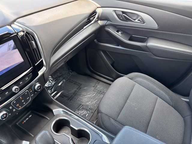 Used 2023 Chevrolet Traverse LT AWD/4WD image 47