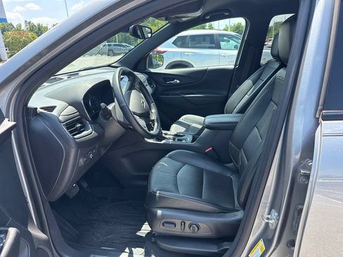 Used 2023 Chevrolet Equinox Premier w/ Redline Edition FWD image 11