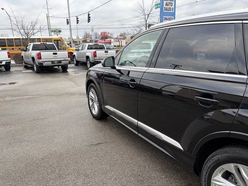 Used 2021 Audi Q7 3.0T Premium Plus image 4