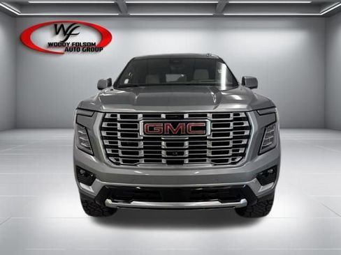 New 2026 GMC Yukon Denali w/ Denali Reserve Package image 2