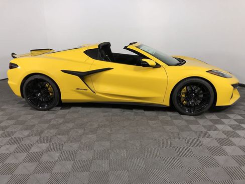 New 2026 Chevrolet Corvette Z06 w/ Battery Protection Package RWD image 2