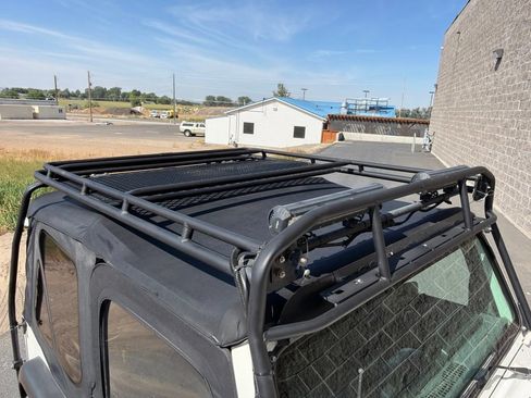 Used 1997 Jeep Wrangler SE AWD/4WD image 30