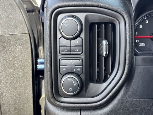 Used 2020 Chevrolet Silverado 1500 Custom Trail Boss w/ Custom Convenience Package image 31