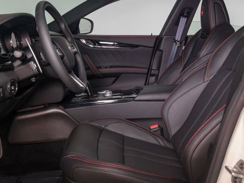 Used 2024 Maserati Quattroporte Modena Ultima Q4 image 17