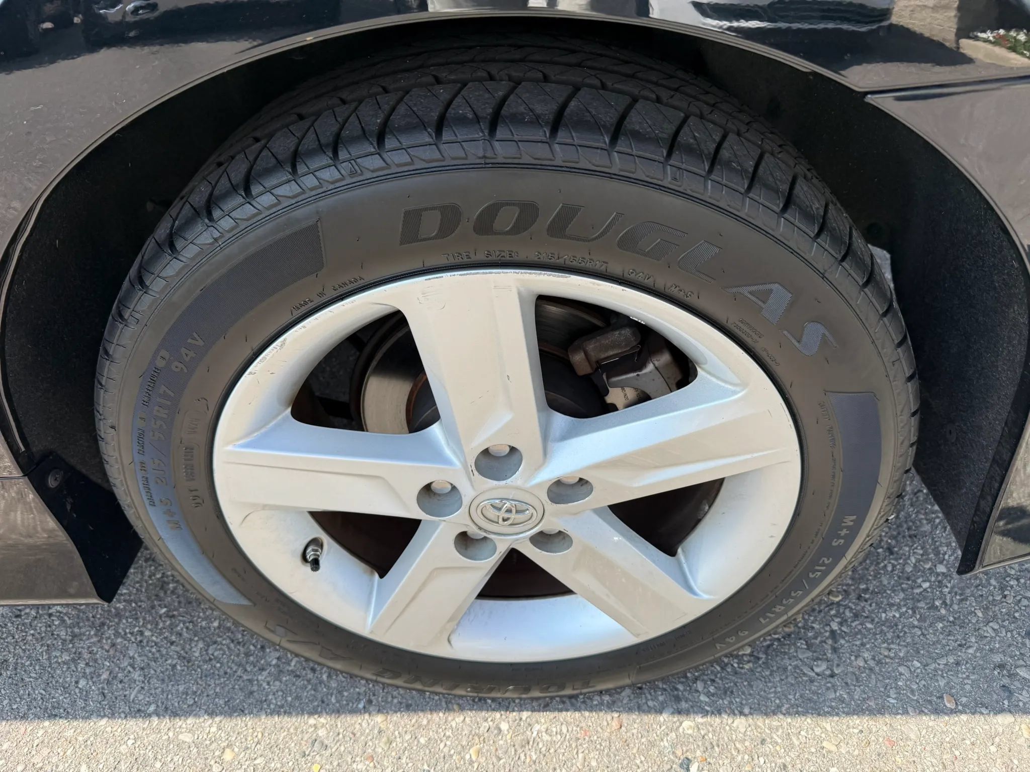 Used 2014 Toyota Camry SE FWD image 10
