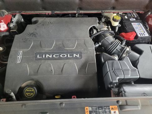 Used 2017 Lincoln MKX Reserve w/ Lincoln MKX Climate Package image 30