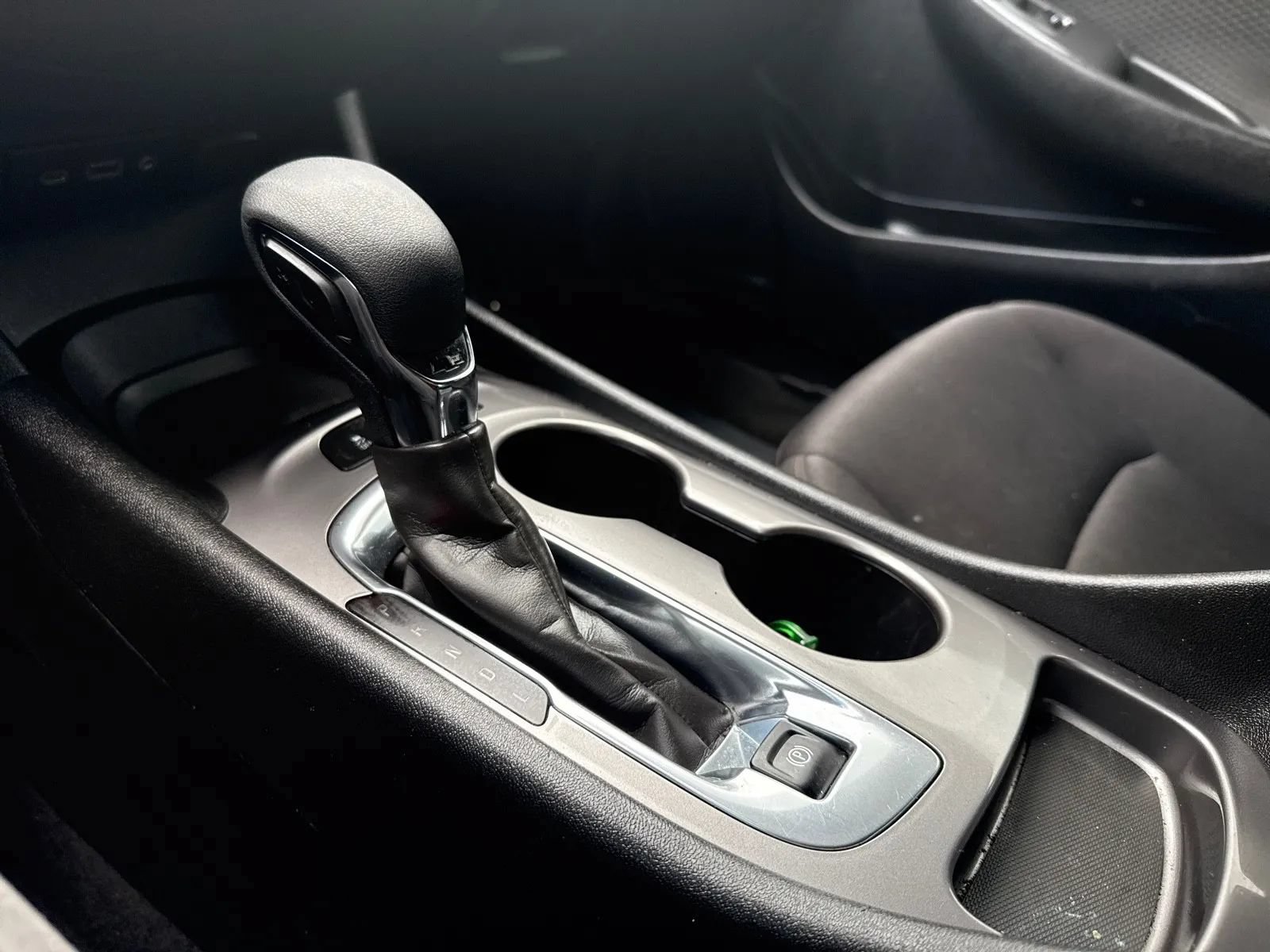 Used 2024 Chevrolet Malibu LS FWD image 16