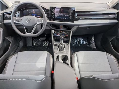 New 2026 Volkswagen Jetta SE image 27