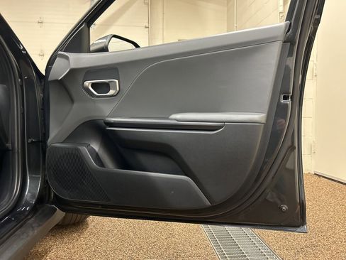 Used 2025 Kia K4 LXS image 15