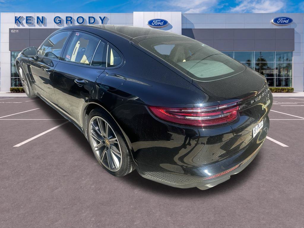 Used 2018 Porsche Panamera 4 AWD/4WD image 4