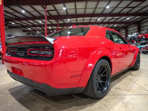 Used 2021 Dodge Challenger SRT Hellcat Redeye image 7