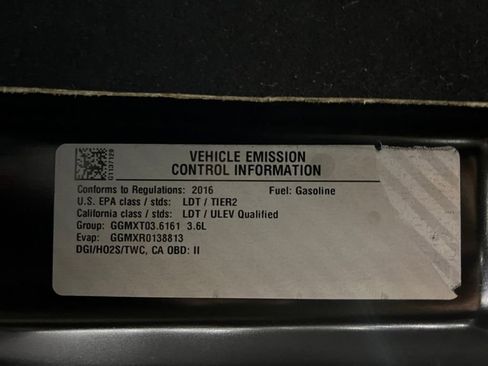 Used 2016 GMC Canyon SLE image 43