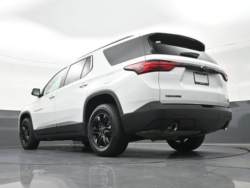 Used 2023 Chevrolet Traverse LT FWD image 25