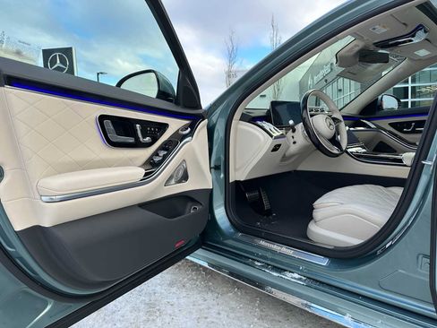 New 2026 Mercedes-Benz S 580 4MATIC Sedan image 19