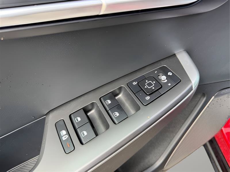 Used 2022 Kia EV6 Wind RWD image 21