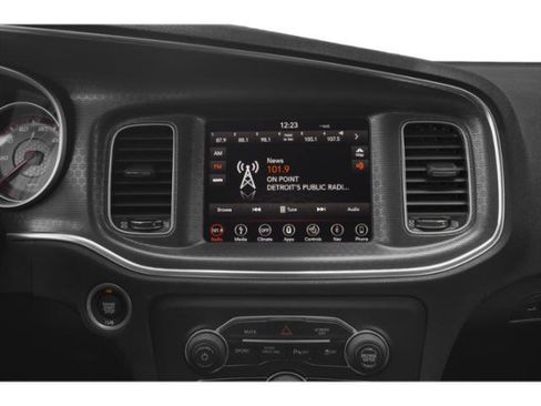 Used 2018 Dodge Charger GT AWD/4WD image 13