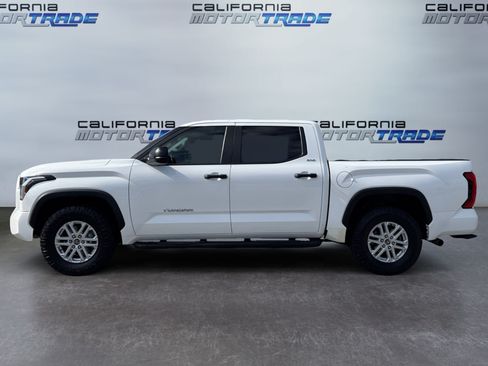 Used 2024 Toyota Tundra SR5 AWD/4WD image 8