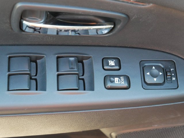 Used 2025 Mitsubishi Outlander Sport LE AWD/4WD image 15