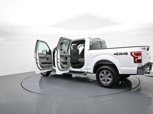 Used 2018 Ford F150 XLT w/ Equipment Group 302A Luxury AWD/4WD image 34
