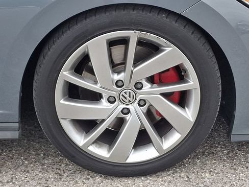 Used 2021 Volkswagen Jetta GLI FWD image 27