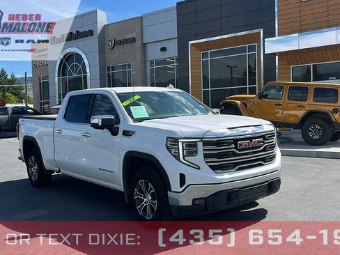 Used 2023 GMC Sierra 1500 SLT w/ SLT Convenience Package AWD/4WD image 1