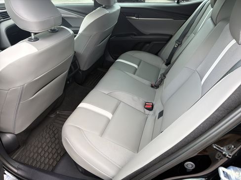 Certified 2025 Toyota Camry SE w/ Convenience Package FWD image 30