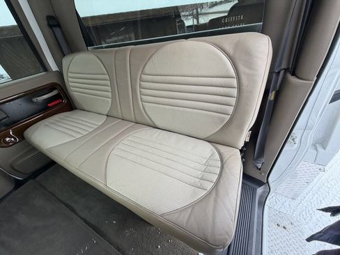 Used 2005 GMC TopKick C4500 4x4 Crew Cab image 58