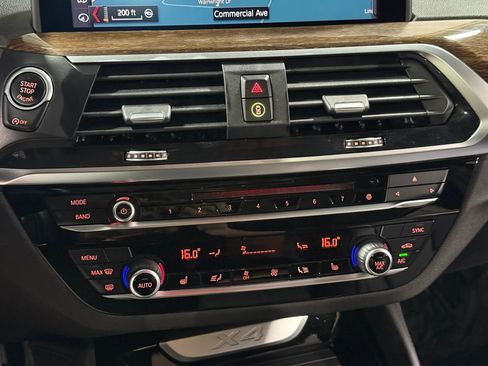 Used 2019 BMW X4 xDrive30i AWD/4WD image 35