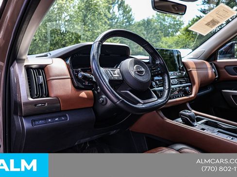 Used 2023 Nissan Pathfinder Platinum w/ Cargo Package FWD image 21