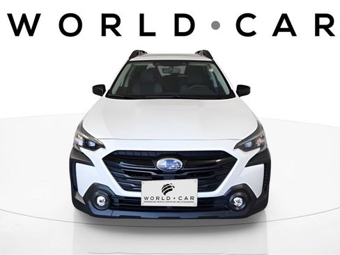 Used 2024 Subaru Outback Onyx Edition image 2