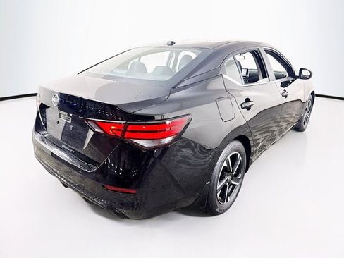 Certified 2025 Nissan Sentra SV w/ All-Weather Package image 5