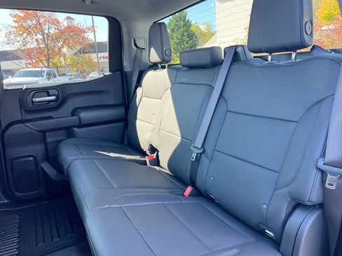 New 2026 GMC Sierra 1500 Pro w/ Pro Value Package image 18