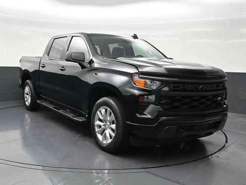 Used 2024 Chevrolet Silverado 1500 Custom RWD image 8