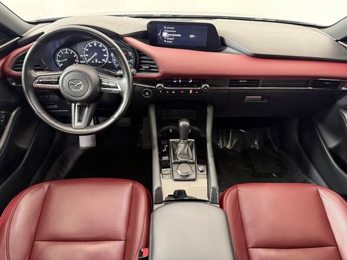 Used 2023 MAZDA MAZDA3 Hatchback w/ Appearance Package image 16