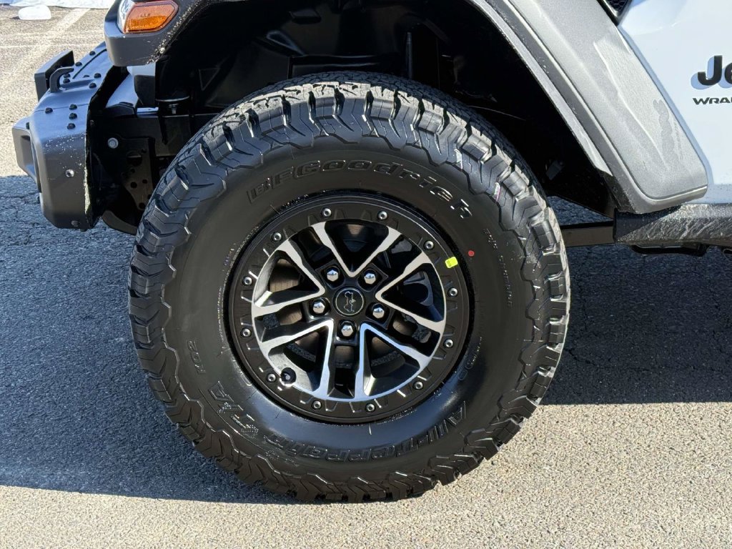 New 2026 Jeep Wrangler Unlimited Rubicon 392 w/ Quick Order Package 27X Moab AWD/4WD image 12