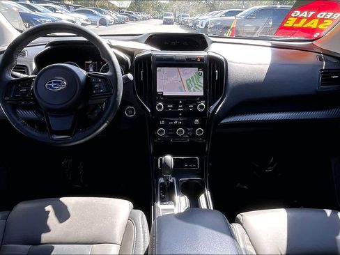 Used 2022 Subaru Ascent Onyx Edition image 15