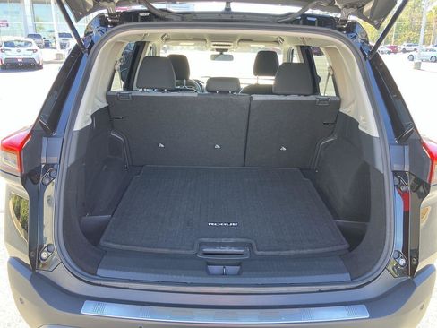 Used 2023 Nissan Rogue SV image 26
