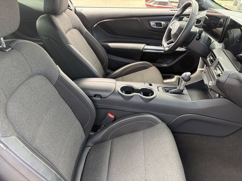 Used 2024 Ford Mustang Coupe RWD image 10