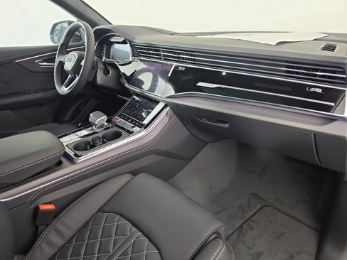 New 2026 Audi SQ8 Prestige AWD/4WD image 41