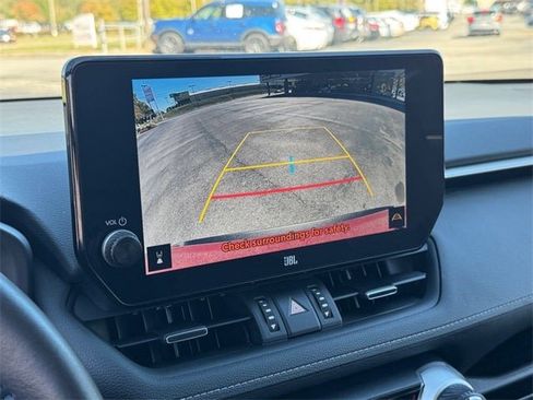 Used 2017 Subaru Outback 2.5i Limited image 27