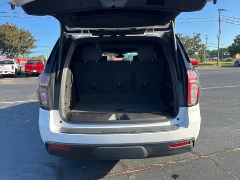 Used 2021 Chevrolet Tahoe Z71 w/ Z71 Signature Package AWD/4WD image 36