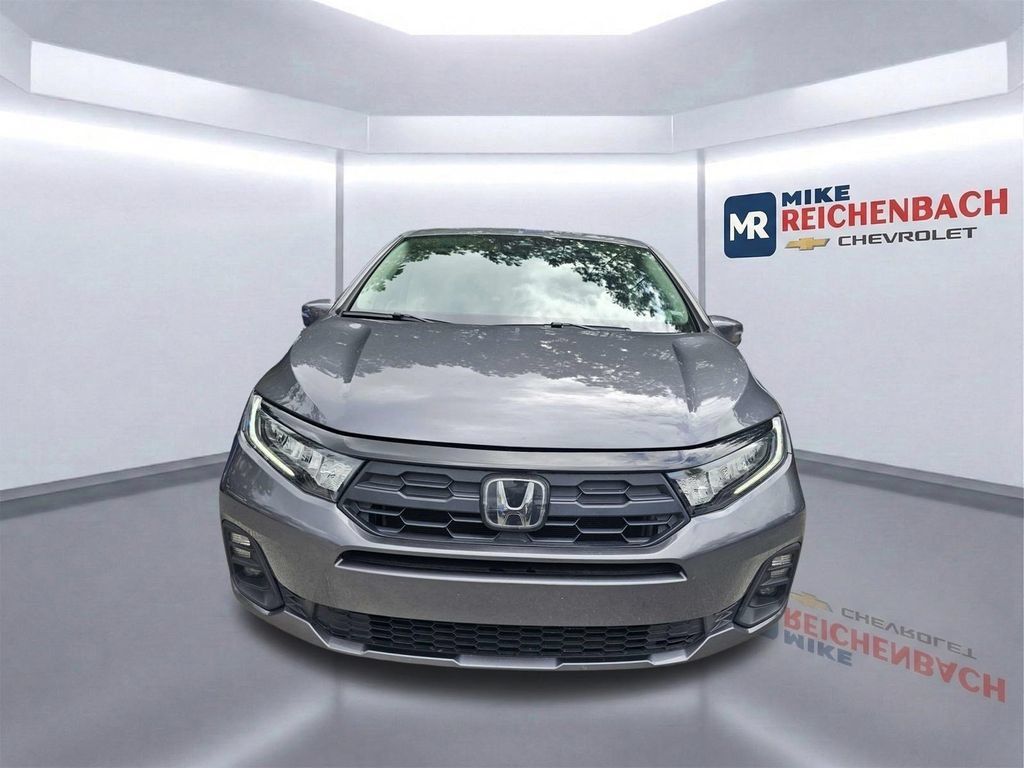 Used 2025 Honda Odyssey EX-L image 10