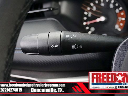 New 2026 Jeep Compass Latitude image 28