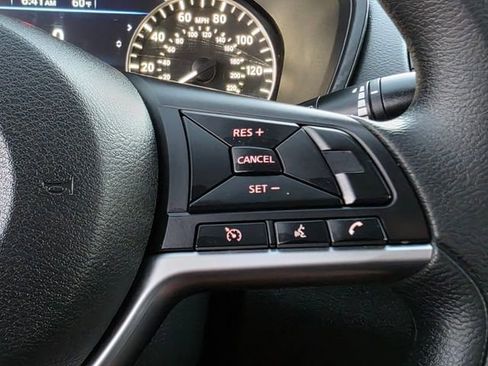 Used 2022 Nissan Altima 2.5 SV image 23