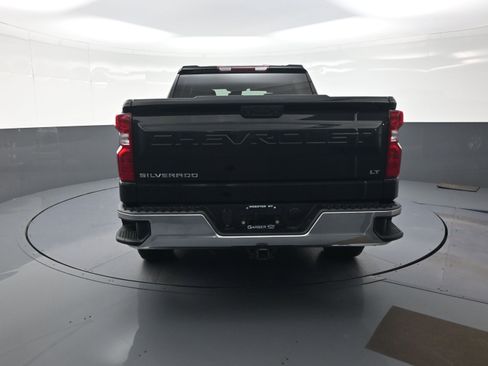 Used 2023 Chevrolet Silverado 1500 LT AWD/4WD image 4